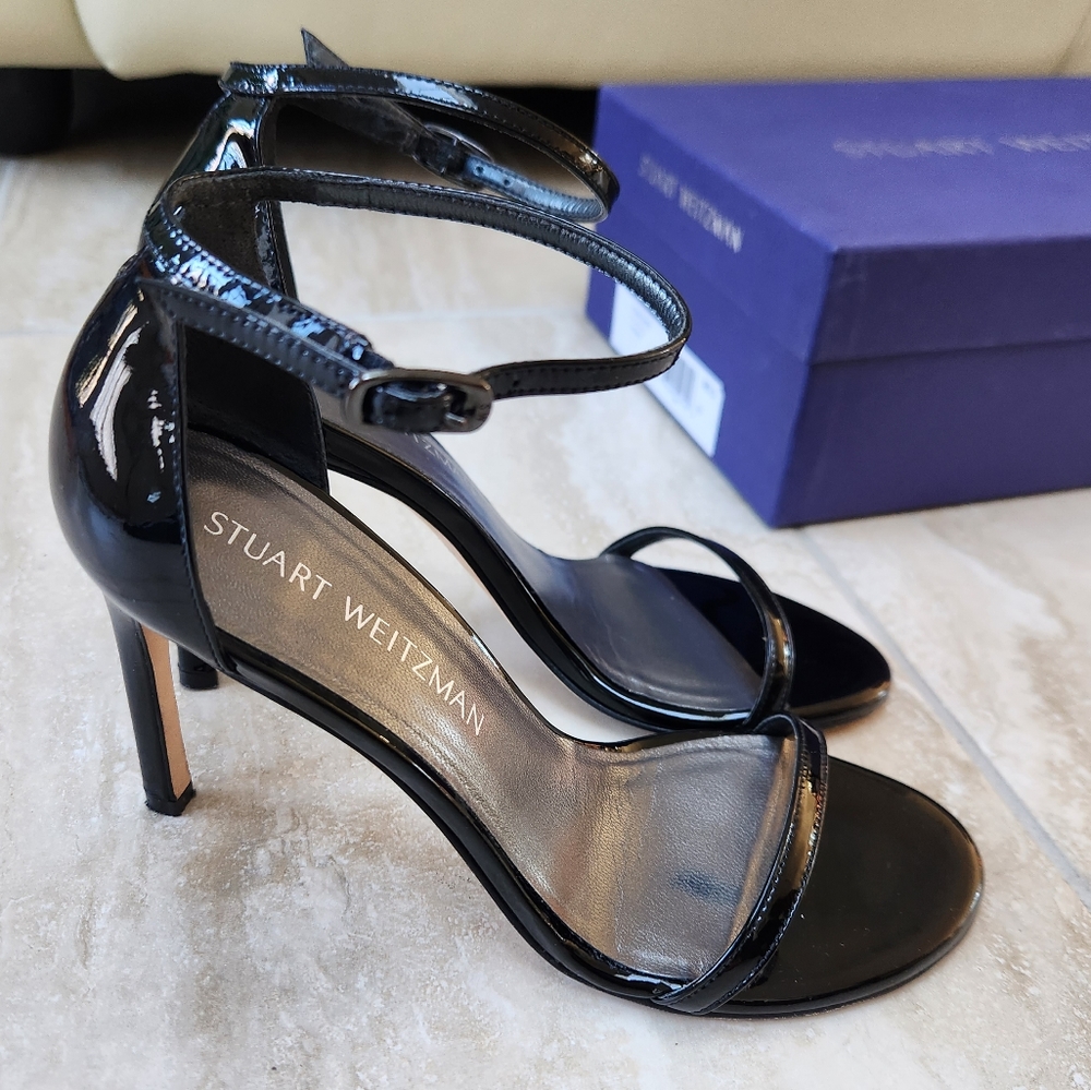 Stuart Weitzman NudistSong Sandals Black Patent 6.5